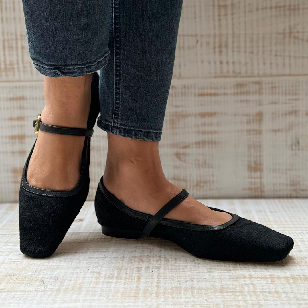 Ballerinas color negro.