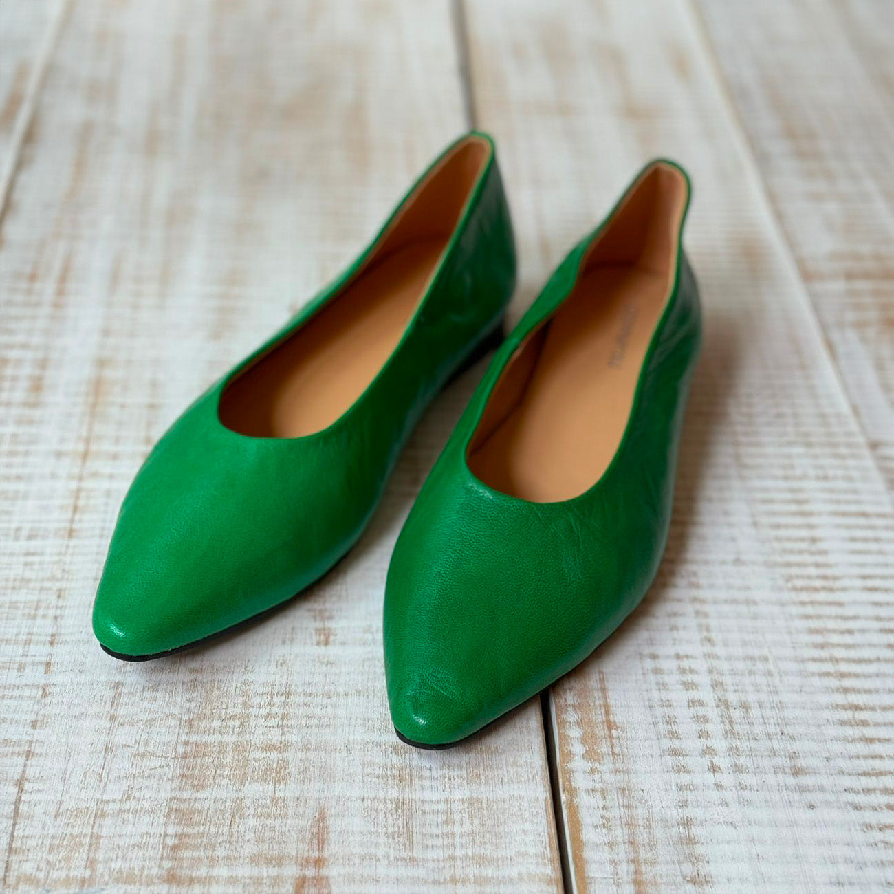 Ballerina Cuero Arrugado en Color Verde